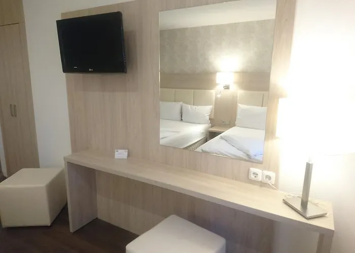 Budapester Hof Hotel 2*
