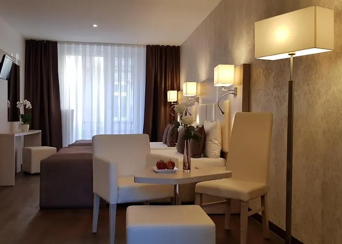 Budapester Hof Hotel 2*